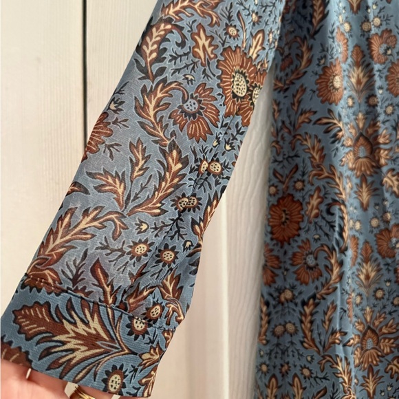 Cabi Provincial Long Sleeve Floral Shift Dress Womens Size M - Picture 2 of 12